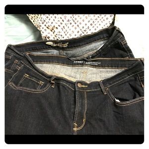 Old navy 16 short  jeans dark wash-2 pairs
